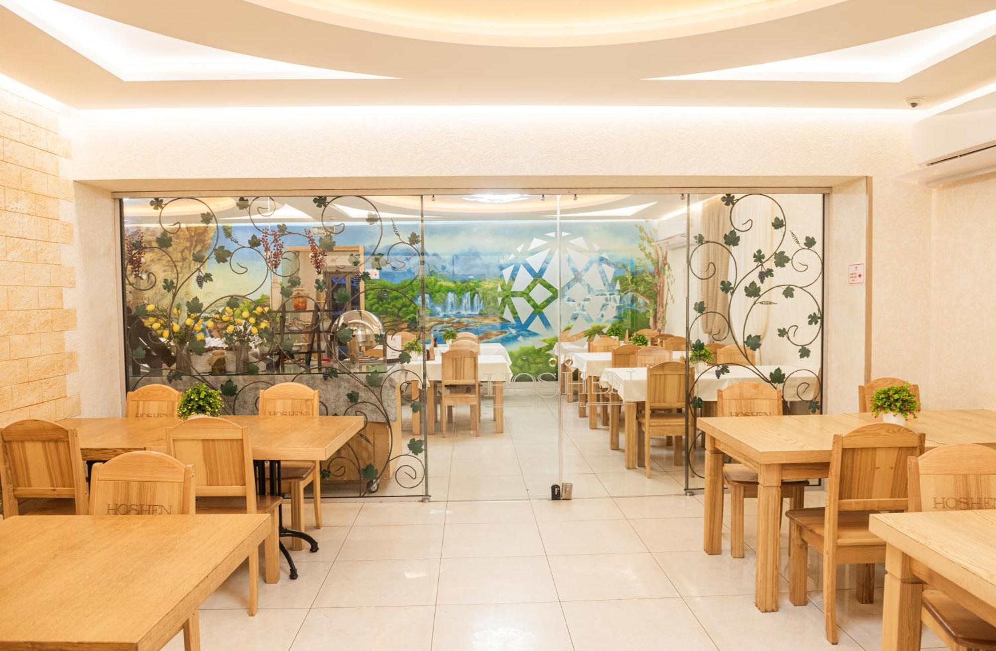 Hoshen Hotel Umanʼ 外观 照片