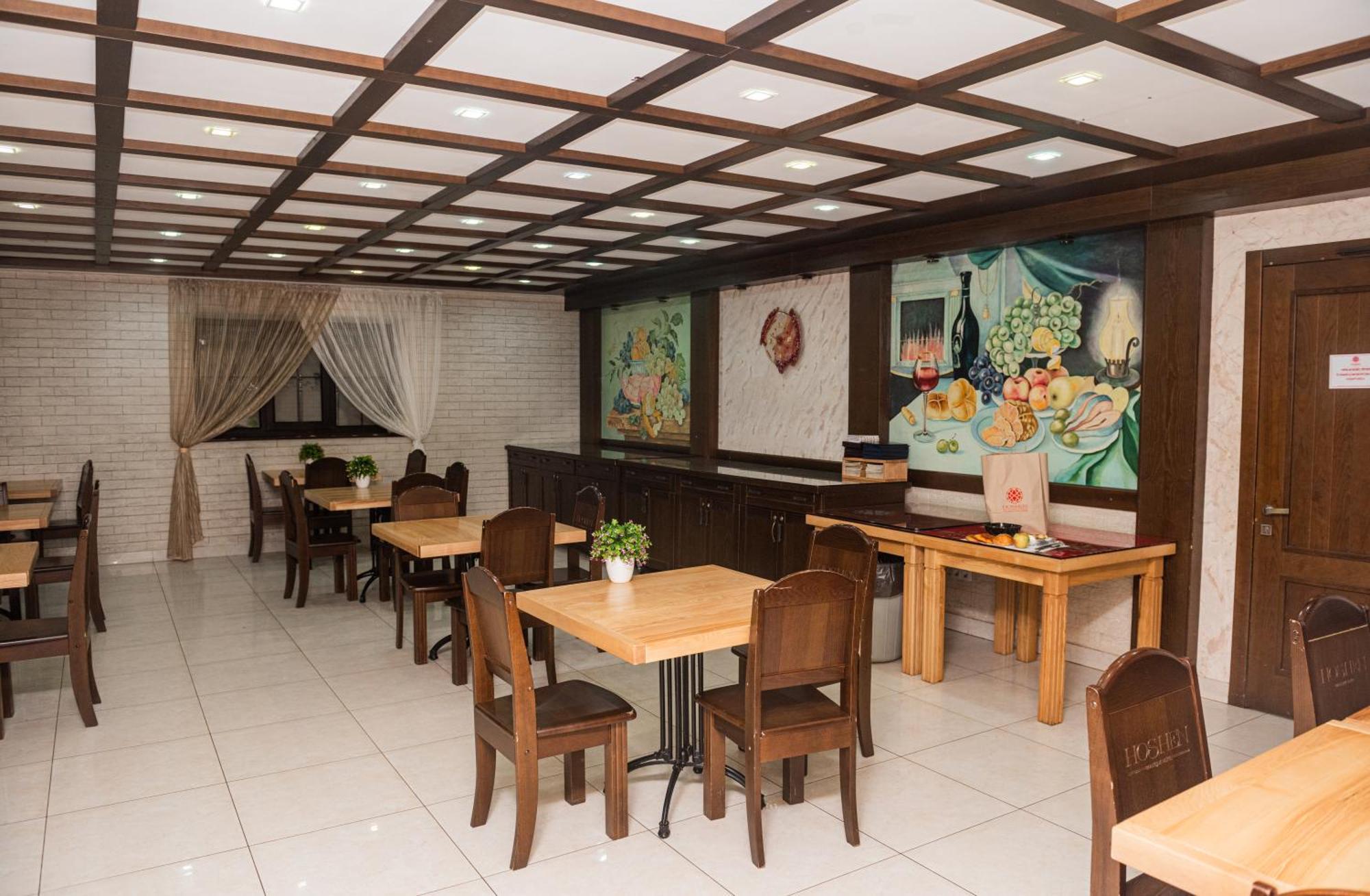 Hoshen Hotel Umanʼ 外观 照片
