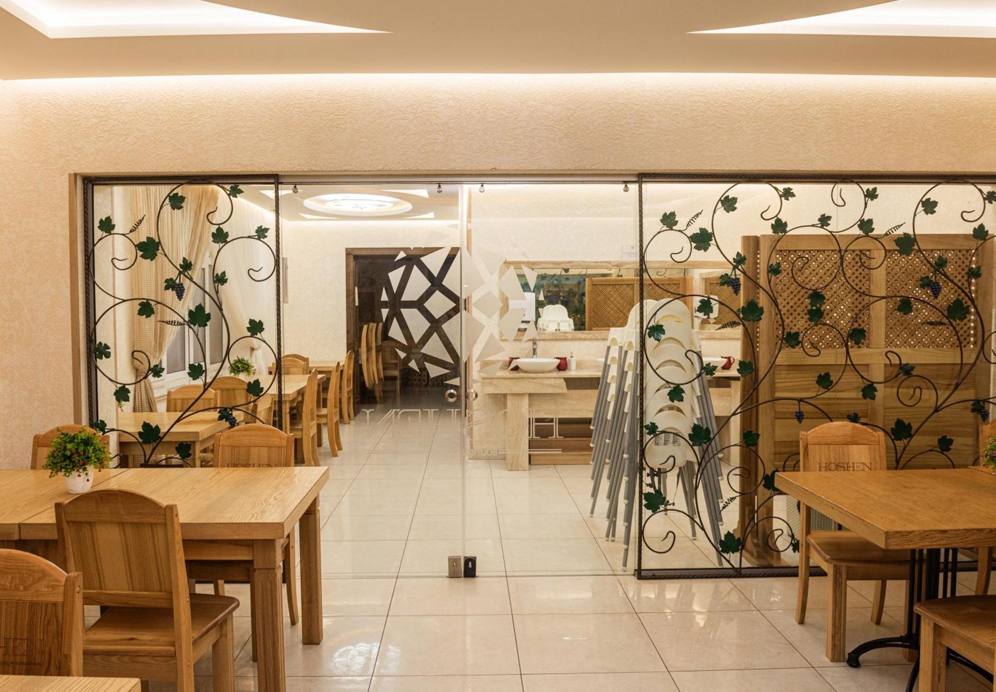 Hoshen Hotel Umanʼ 外观 照片
