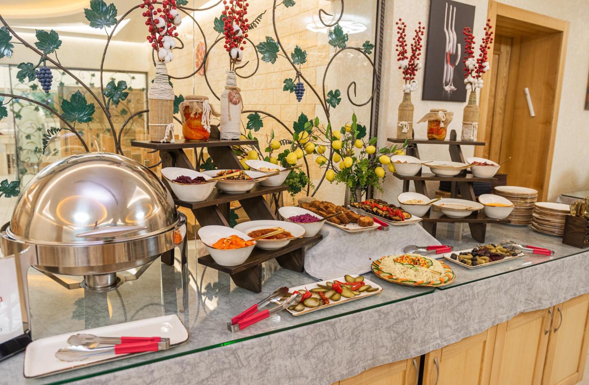 Hoshen Hotel Umanʼ 外观 照片