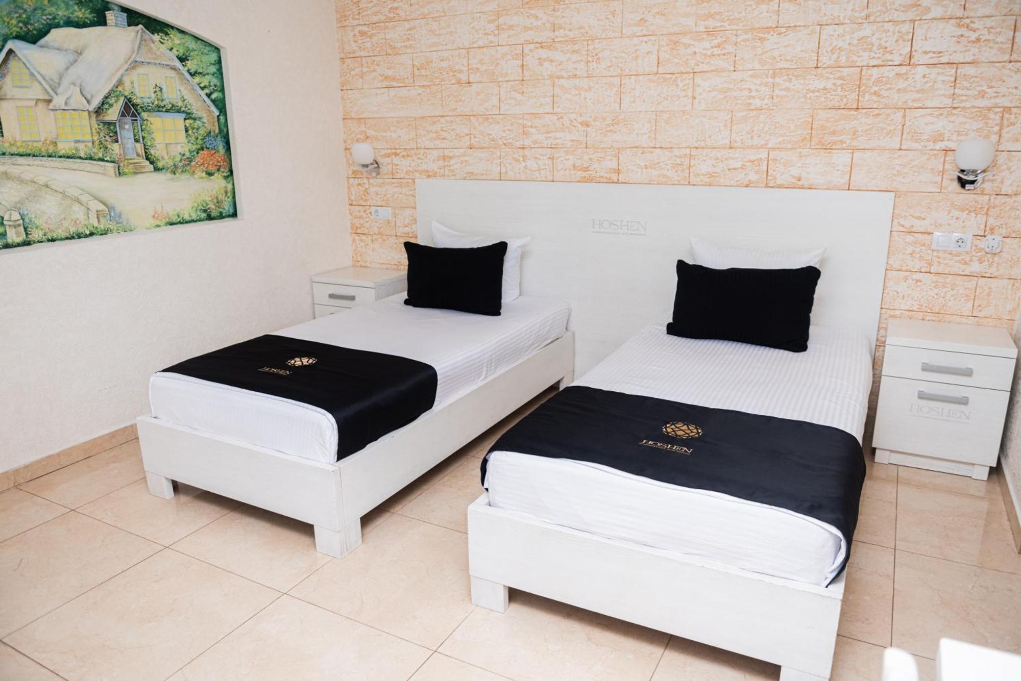 Hoshen Hotel Umanʼ 外观 照片